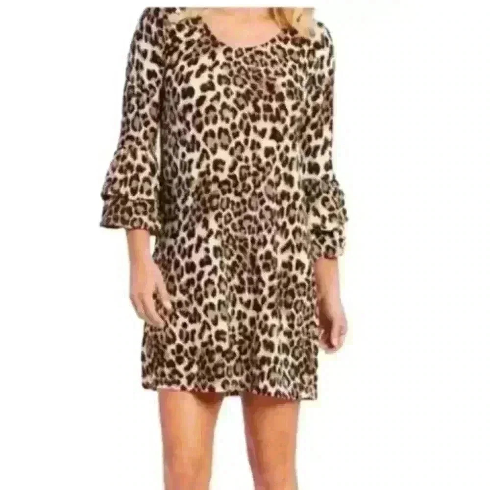 Evereve Allison‎ Joy Leopard Print
3/4 Flutter Sleeve Dress XS